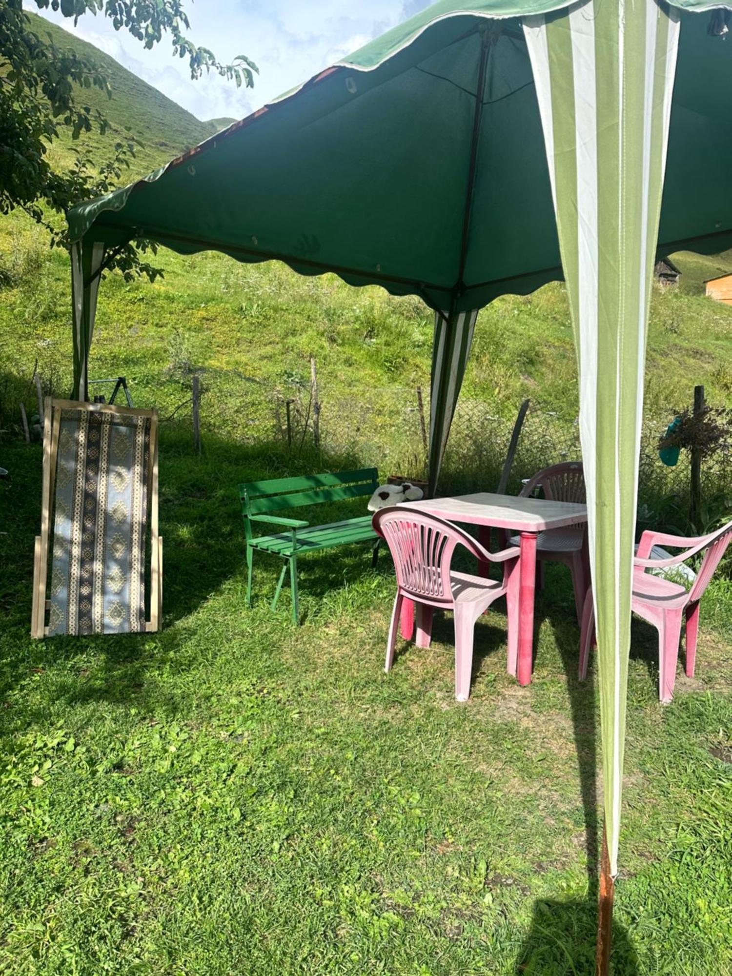 Pirikiti Hotel Akhmeta Buitenkant foto