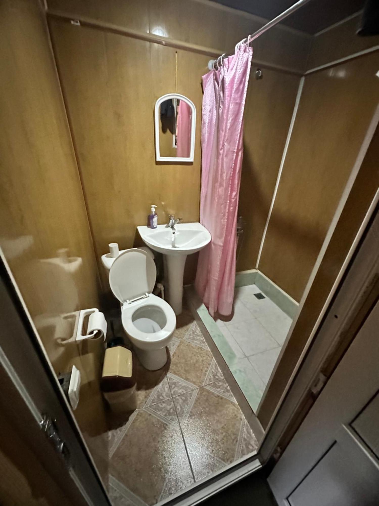 Pirikiti Hotel Akhmeta Buitenkant foto