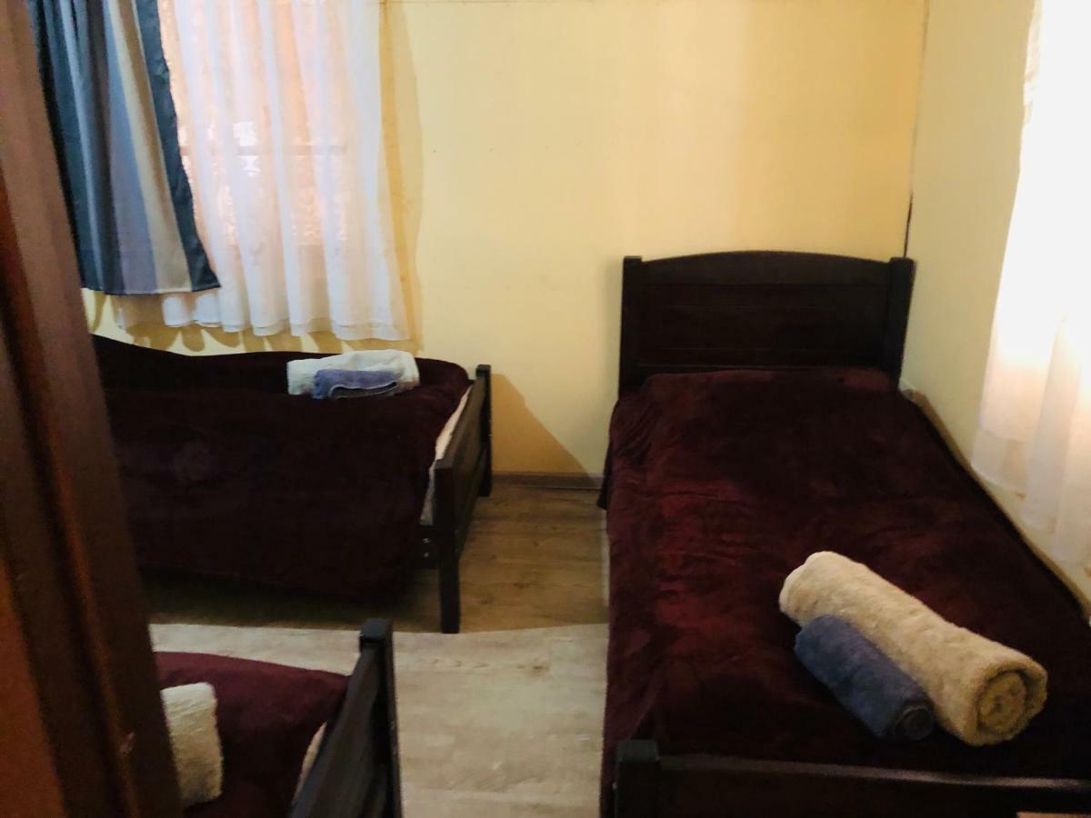 Pirikiti Hotel Akhmeta Buitenkant foto